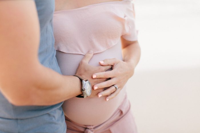 Maternity and baby photographer